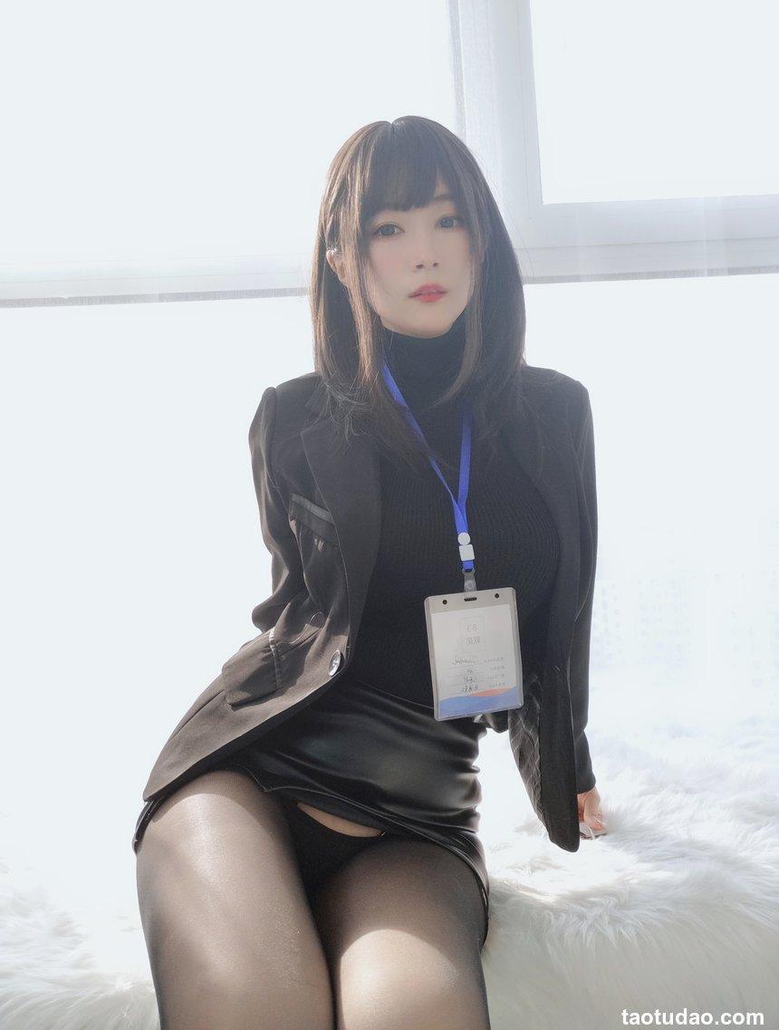 白银81职场新人[118P+7V633MB]