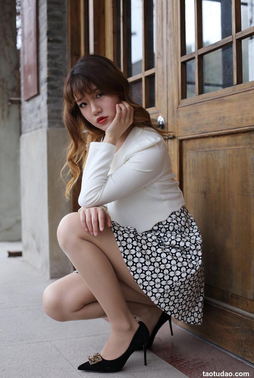 奈丝写真 NO.064 把你捧在手上 –高高 [37P+434M]