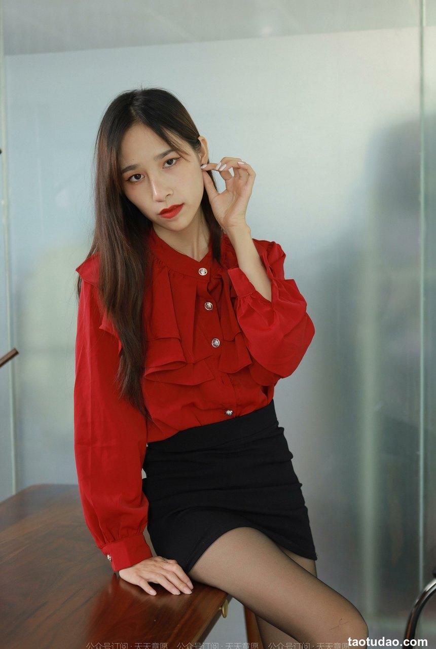 [IESS异思趣向] 2022.08.09 丝享家1172：美子《红色可口可乐》[88P／129MB]