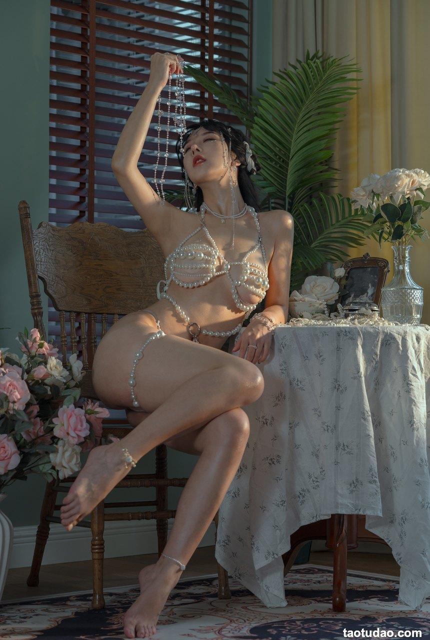 云溪溪 - NO.27 奶桃 薄暮 [50P-622MB]