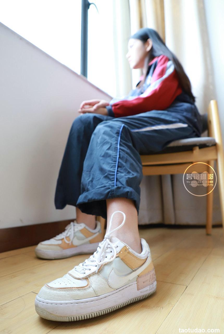 誉铭摄影《2022第2期》[100P+1V-1.16G]