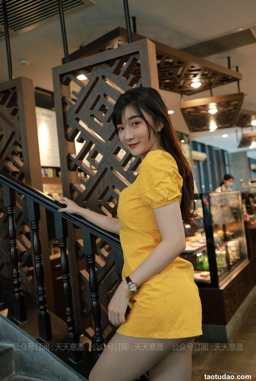 [IESS异思趣向] 2021.05.18 丝享家806：秋秋《蛋黄的长裙》[78P／124MB]