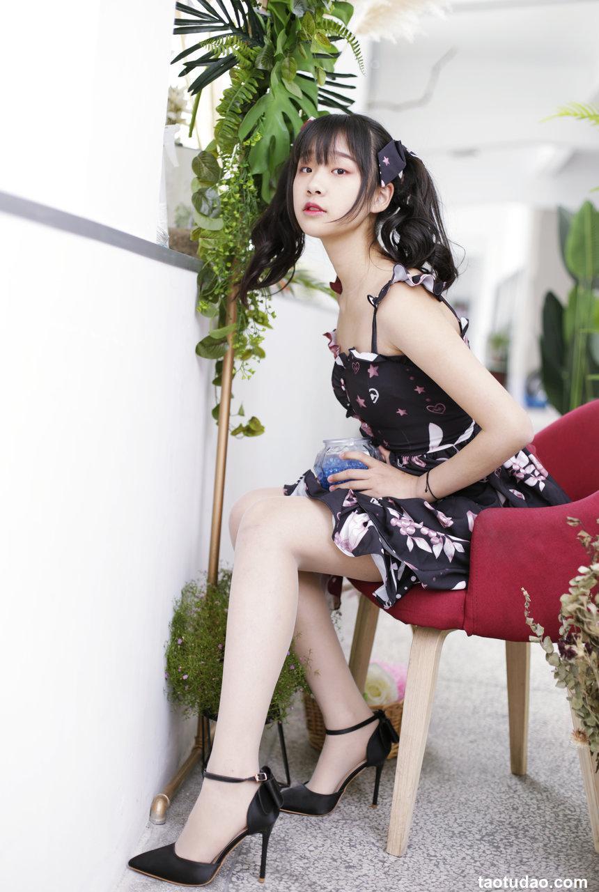 奈丝写真 NO.104 洛丽塔小姐姐-蛋白粉 [36P+310M]