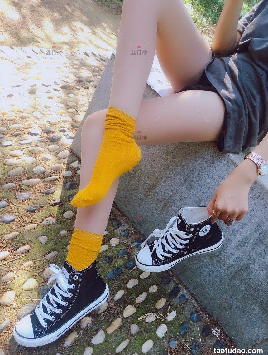 丝月神 011 堆堆袜肉丝匡威[78P／144MB]