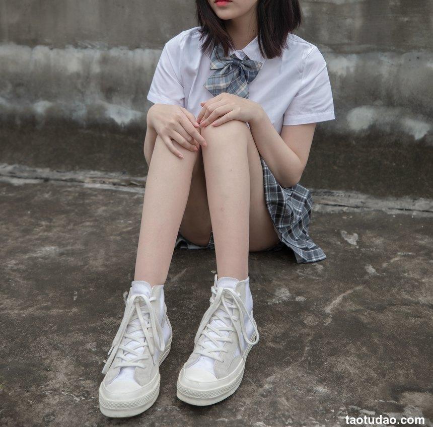 [电喵女神] 子然 众筹2 [78P1V1.3G]