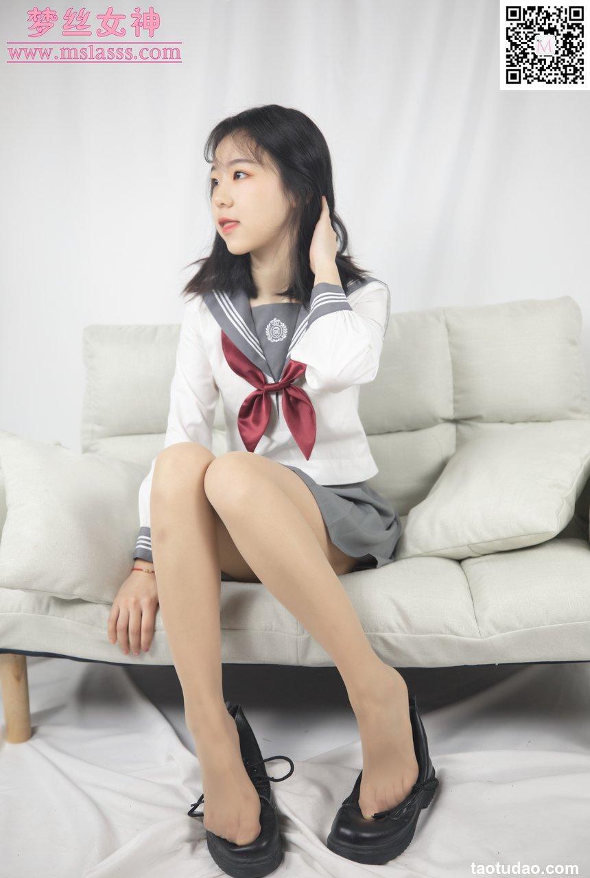 [MSLASS梦丝女神] 2020.01.12 NO.084 《奶味小仙女 初恋的味道》[75+1P418M]