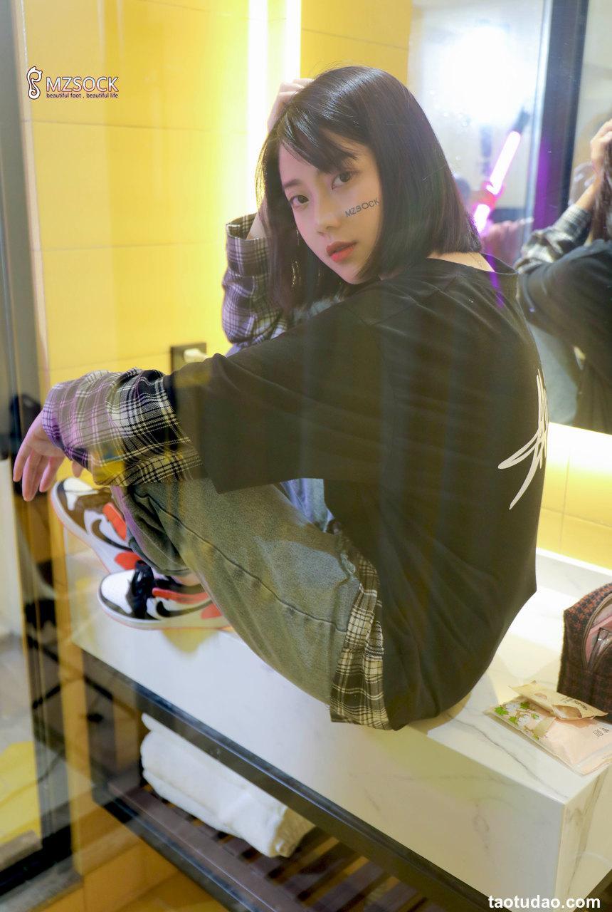 [MZSOCK]爱美足 NO.082 婷婷[94P／190MB]