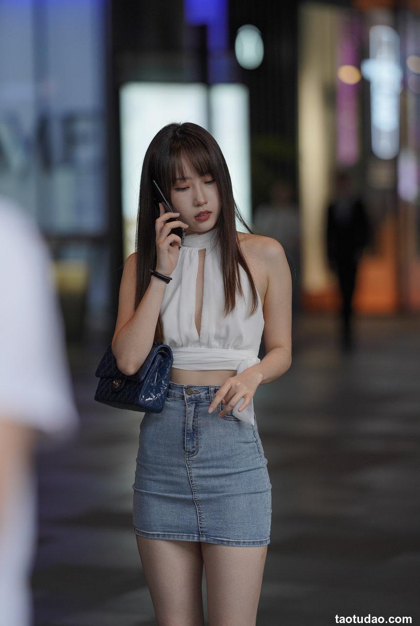 都市丽人靓丽女孩 超显身材[55P/704M]