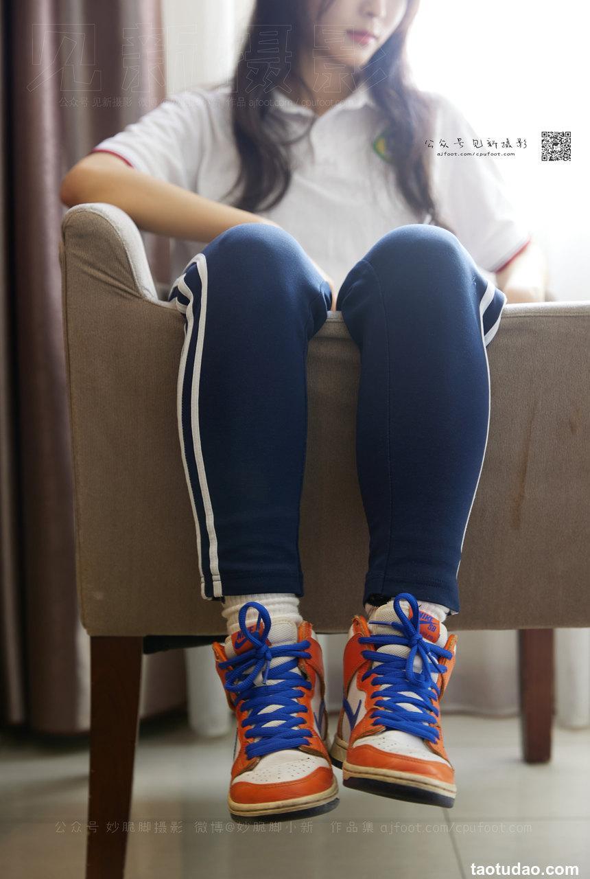 [见新摄影]NO.015-清纯甜美校园风《多想回到那个夏天》【52P-803MB】