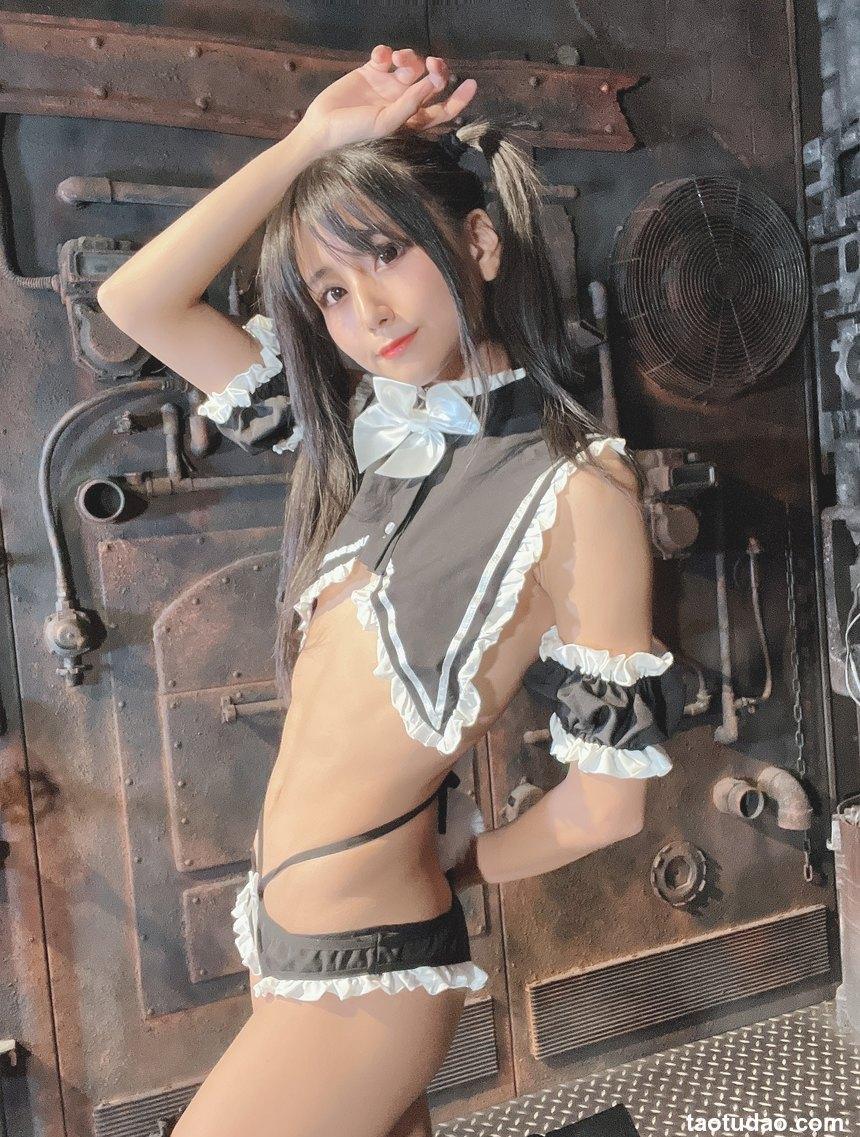 柳丸 - NO.15 [Fantia] 2022年12月写真合集(10期) [383P1V-774MB]