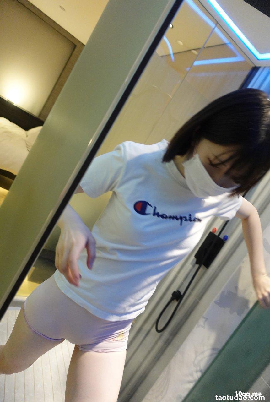 [ROSI写真]口罩系列 2021.11.11 NO.1978[52+1P／78.2MB]