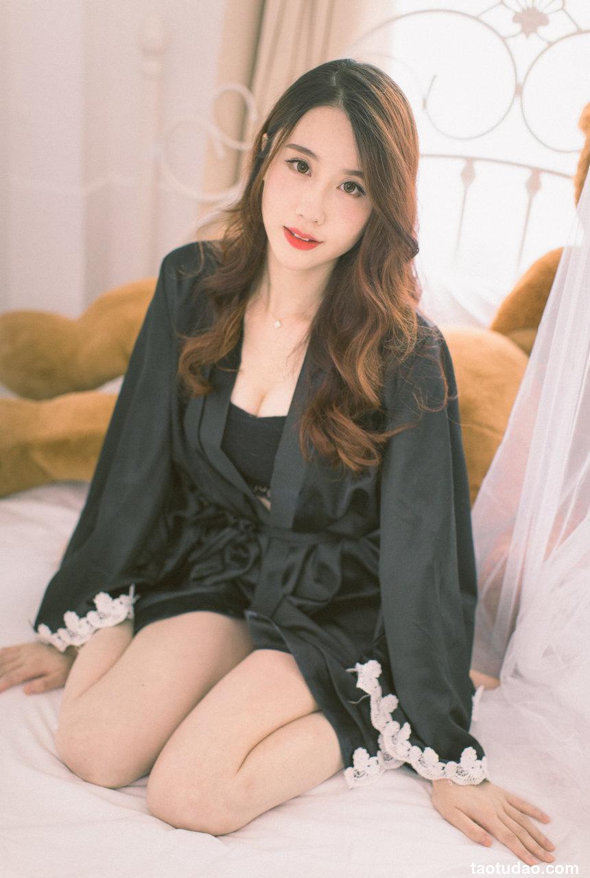 中国内地女主播轩子巨2兔写真 [56P-602MB]