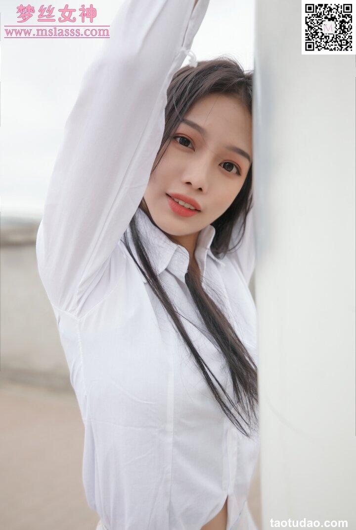 [MSLASS梦丝女神] 2020.03.28 NO.105 小苏琪《性感的小嘴唇》[69+1P513M]