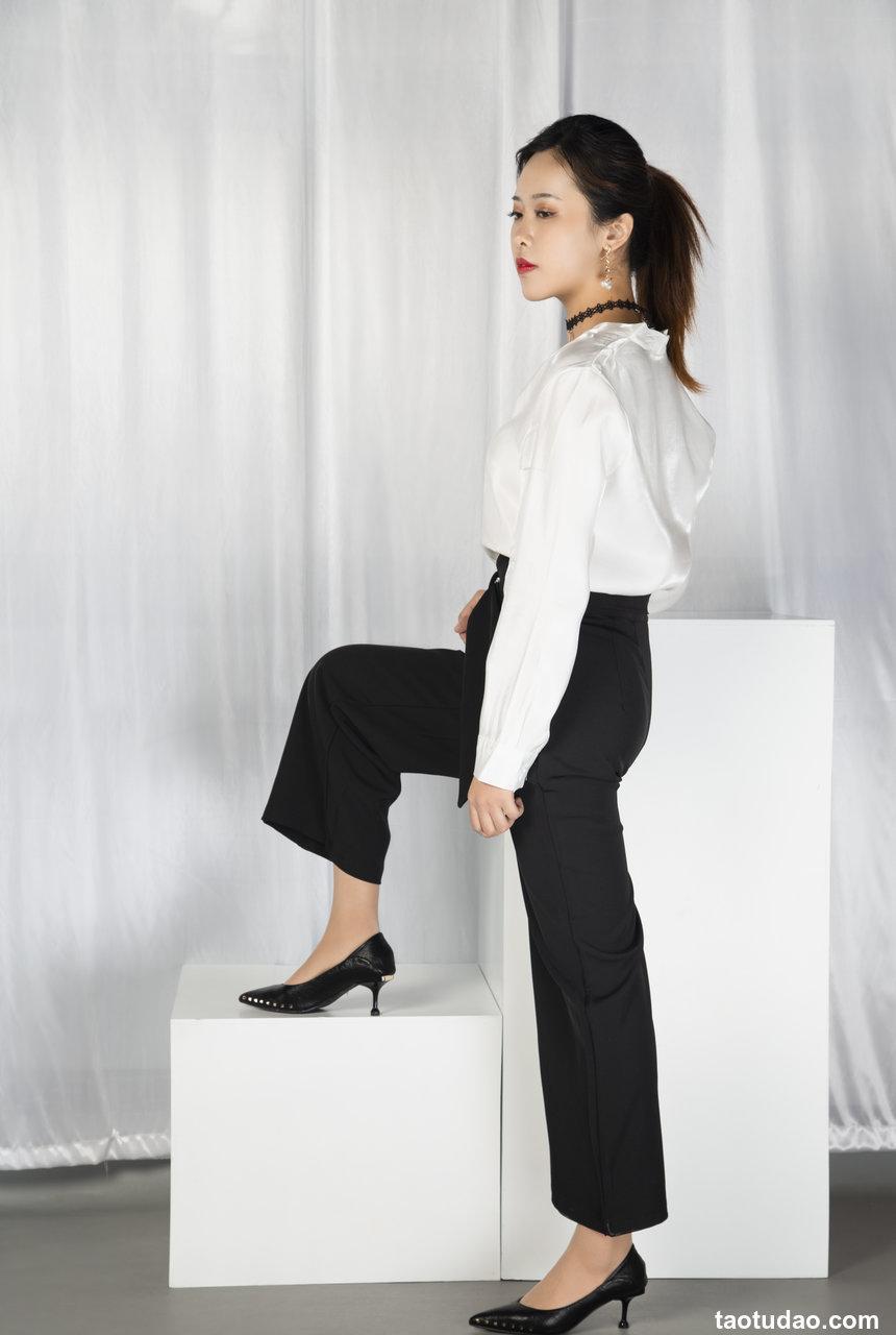 奈丝写真 NO.033 阔腿裤小皮鞋，今日OL通勤-晨静 [30P+216M]