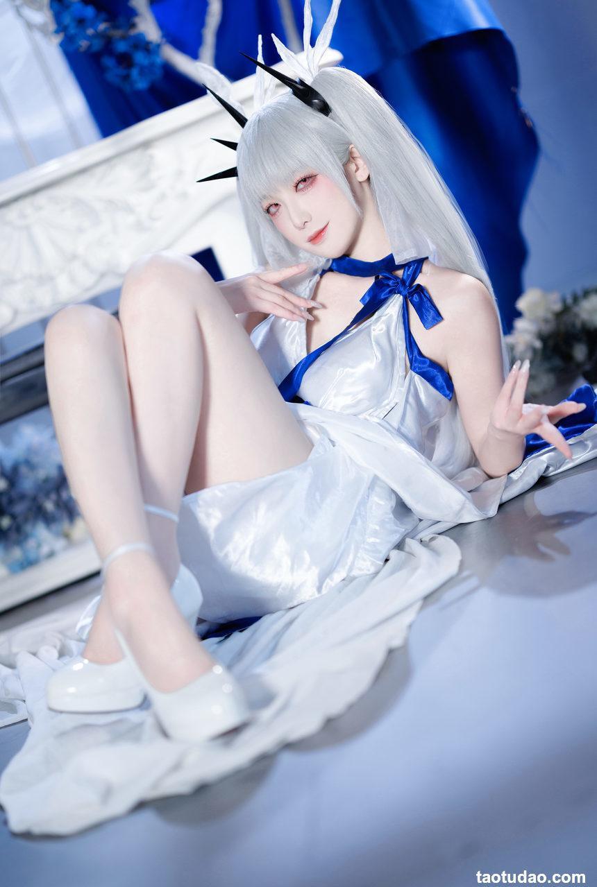 封疆疆v –  碧蓝航线 可畏礼服[32P-934.7M]