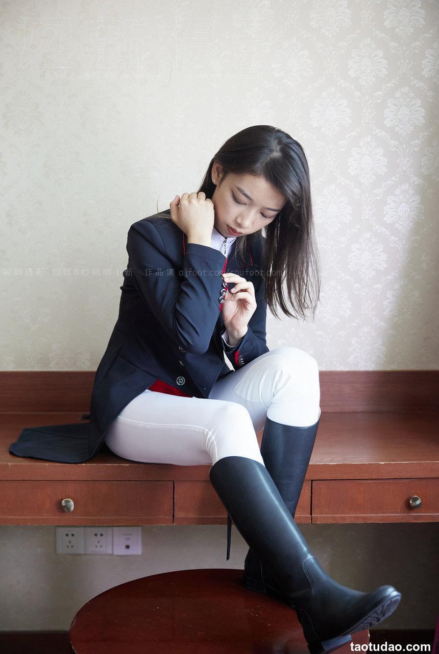 [见新摄影]英姿飒爽、帅气少女风、又酷又美的骑术 [325P+1V-2.86G]