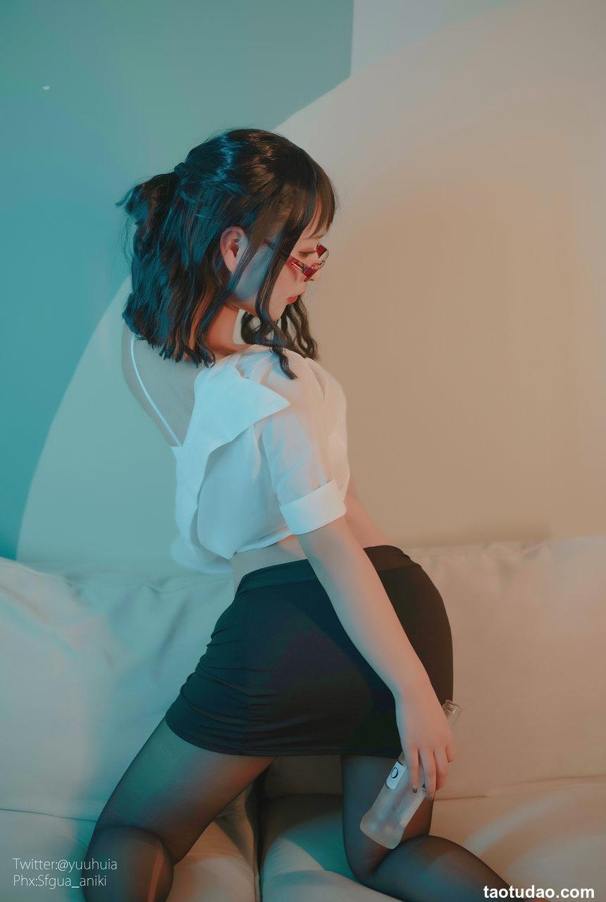 yuuhui玉汇 - 宿醉 [88P-1.39GB]