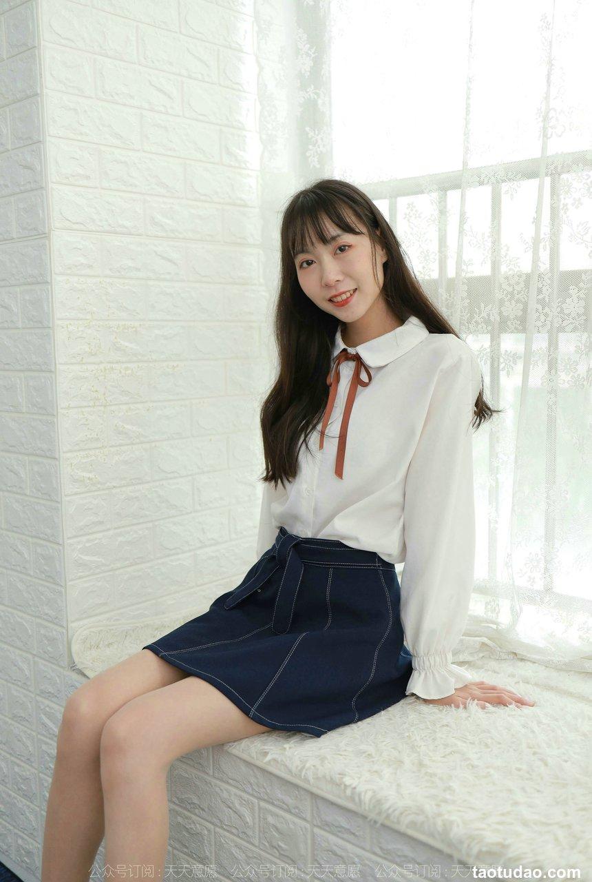 [IESS异思趣向] 2021.10.08 丝享家941：团团《长腿学苑风》[97P／155MB]