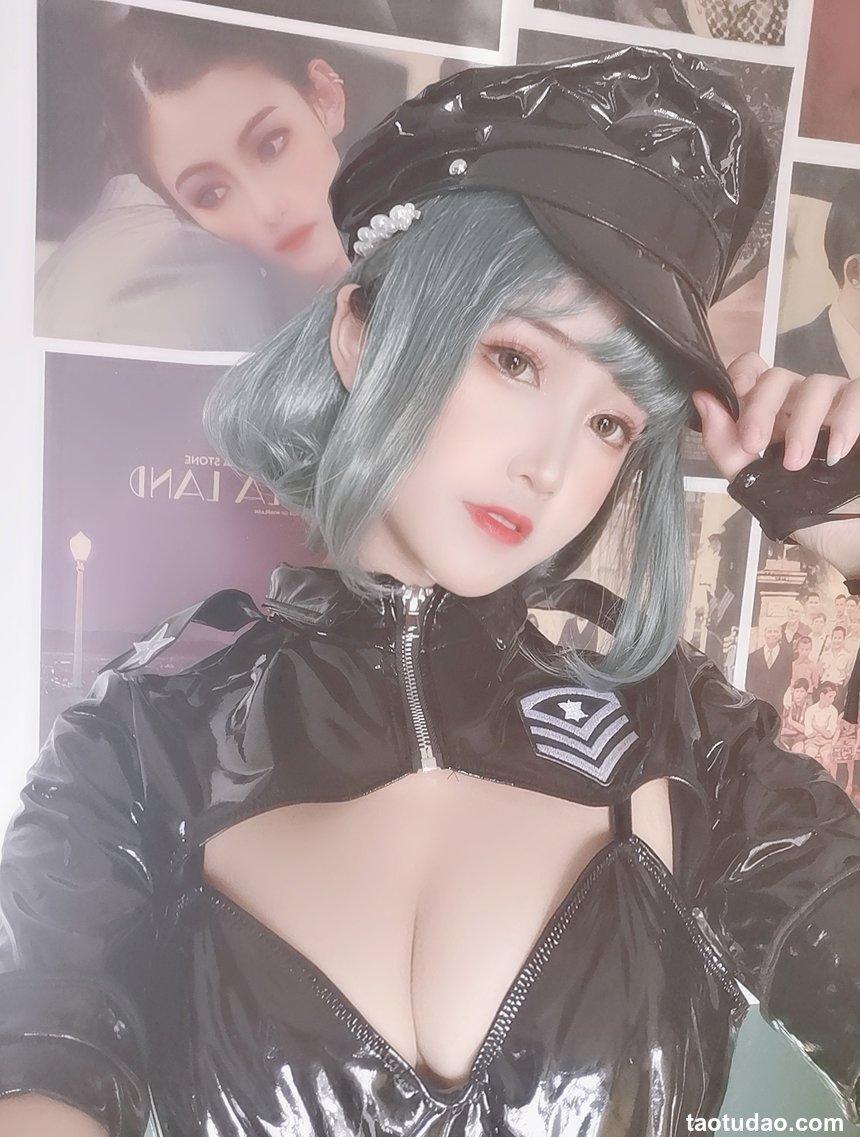 微博妹子三度_69 - 女警 [29P4V-286MB]