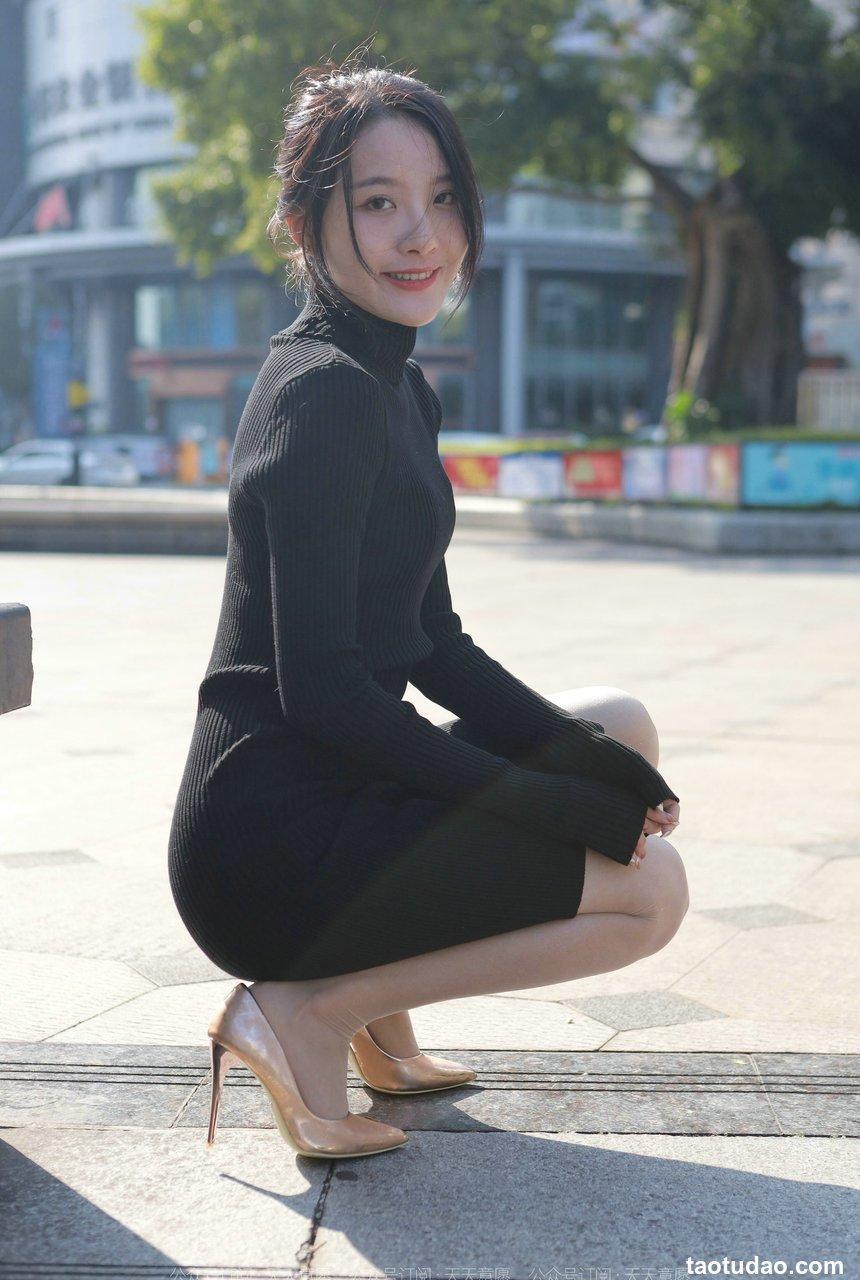 [IESS异思趣向]2022.03.21 丝享家1035：婉萍《黑色包臀裙》[89P／107MB]