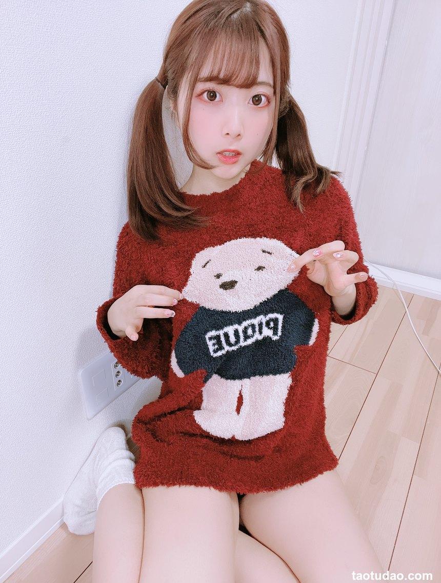 [Fantia] Tomiko 小熊睡衣 [52P-97.3MB]