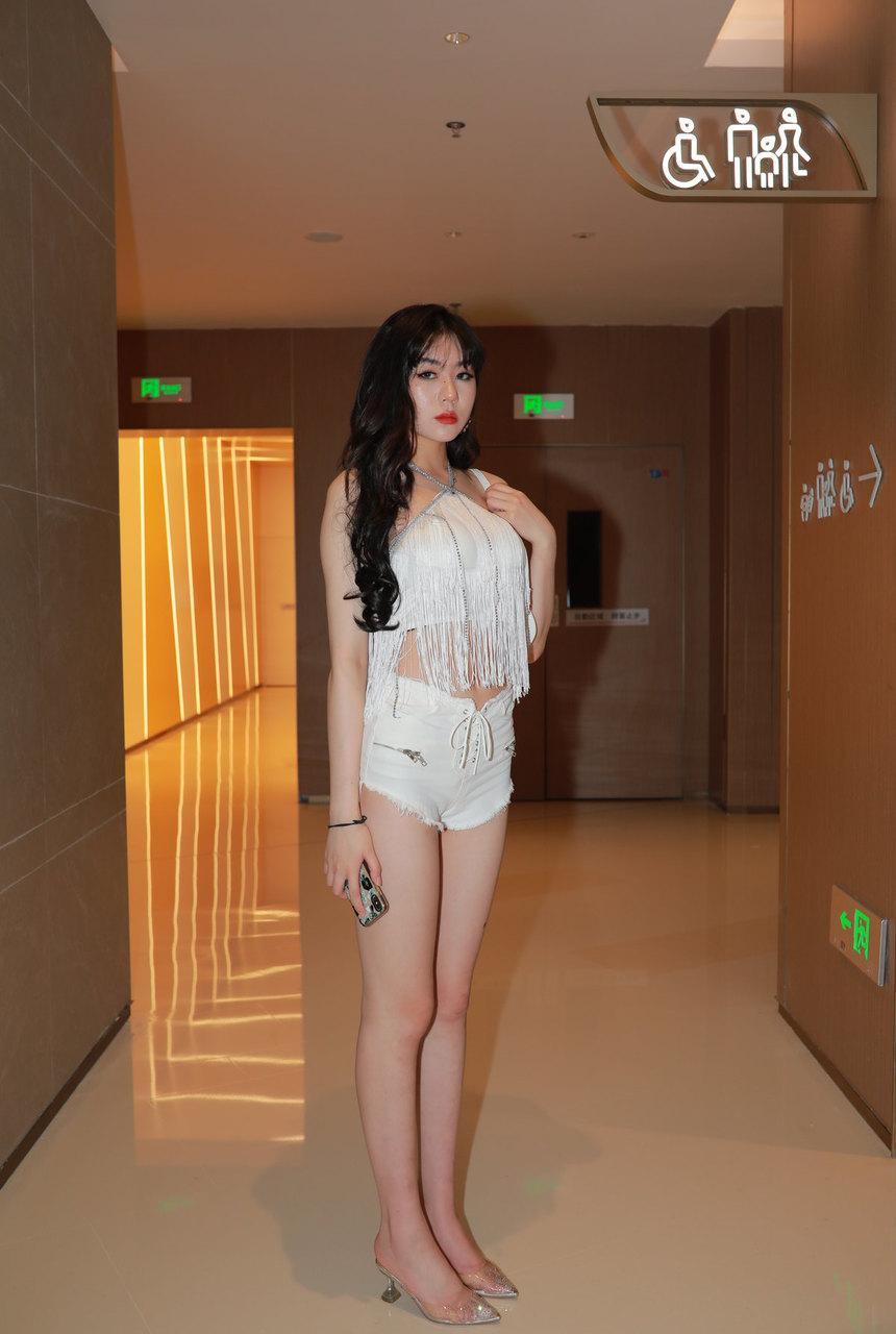 都市丽人热裤大长腿【套图+视频-24.8G】