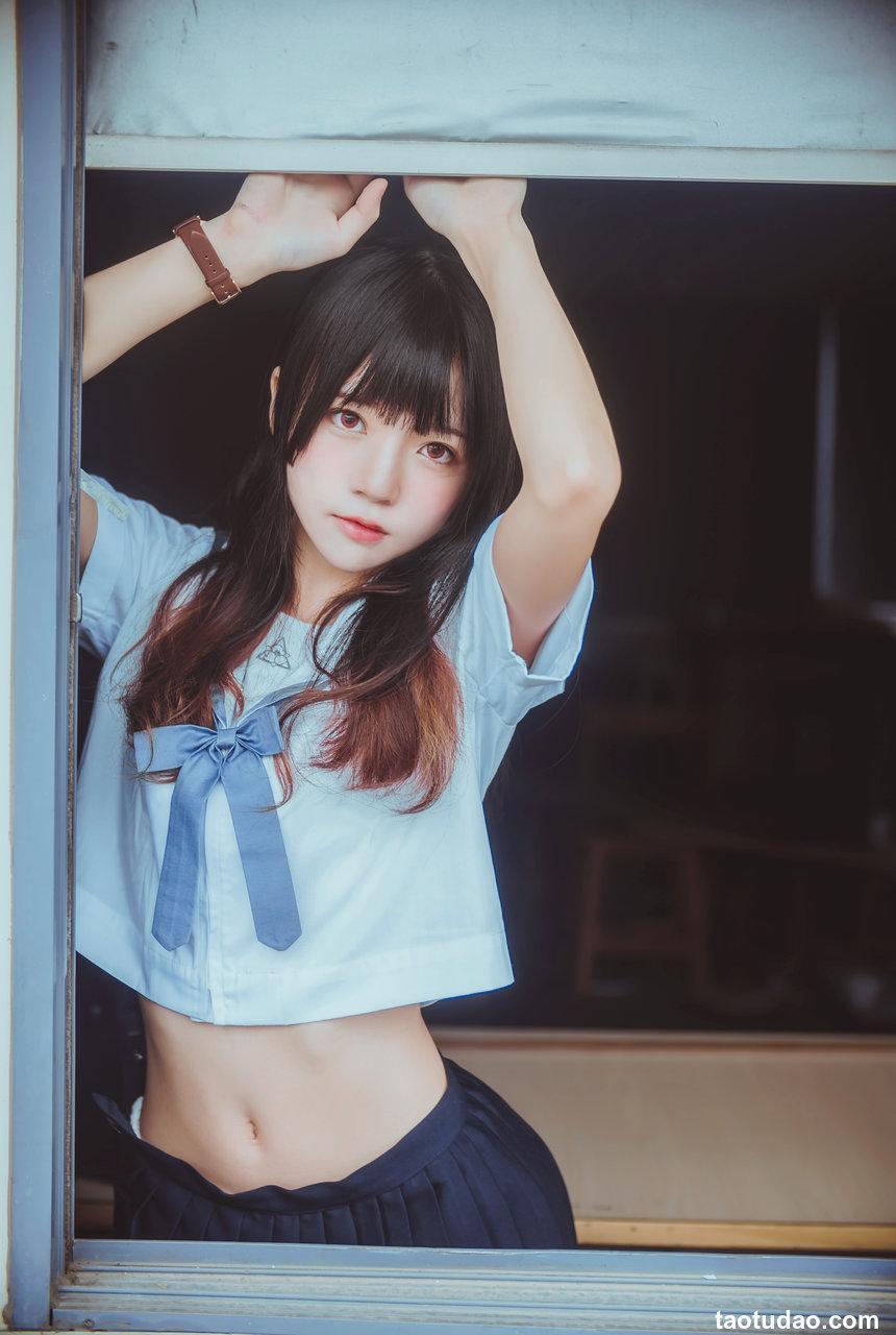 COS 桜桃喵 – 蓝白水手服 [39P]