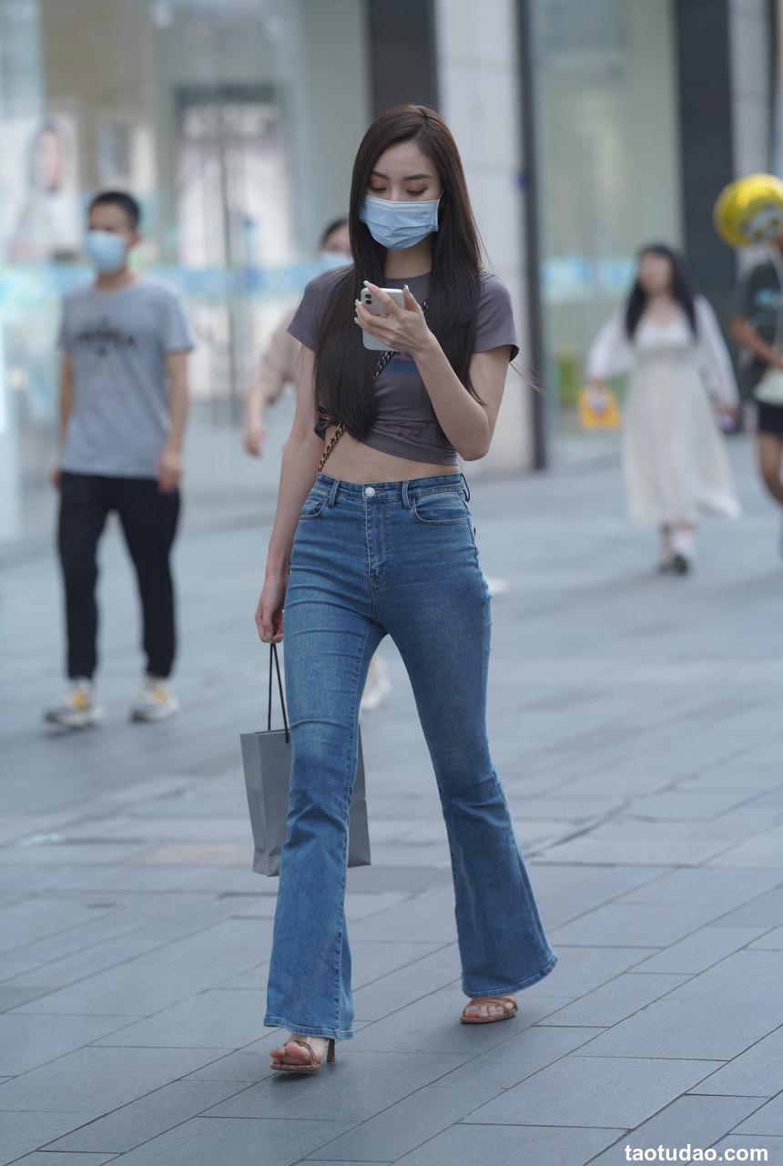 都市丽人牛仔裤小姐姐【83P-916MB】