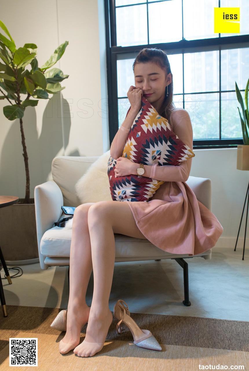 [IESS异思趣向] 2019.02.25 丝享家431：秋秋粉嫩脚尖加固 [89P]