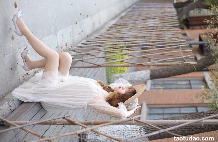 奈丝写真 NO.056 故事的小黄花–高高 [37P+460M]