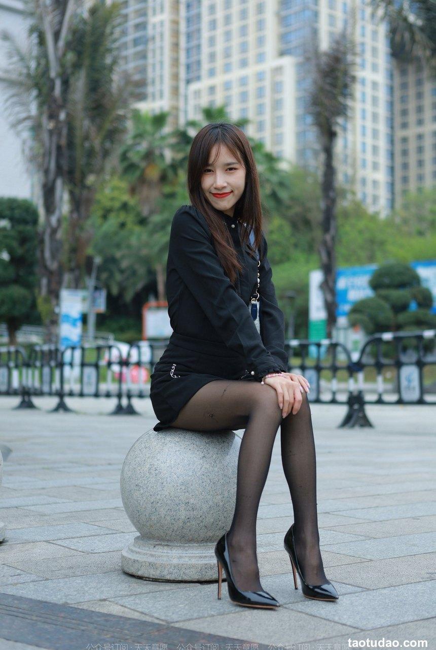 [IESS异思趣向] 2022.05.25 丝享家1098：美子《红唇黑丝》[89P／142MB]