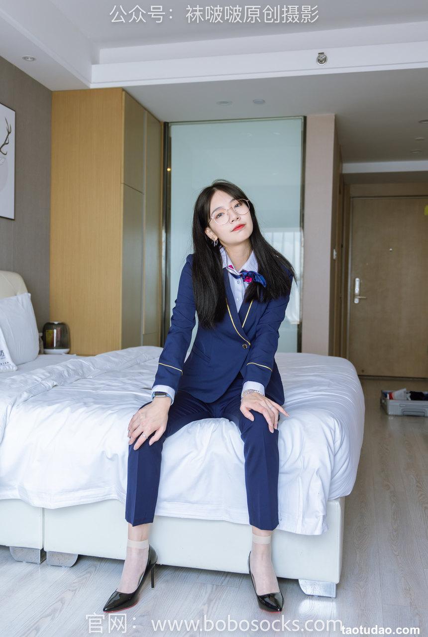 [BoBoSocks袜啵啵]NO.139 小甜豆-高跟鞋、短肉丝、空姐制服[140P+1V／6.11GB]