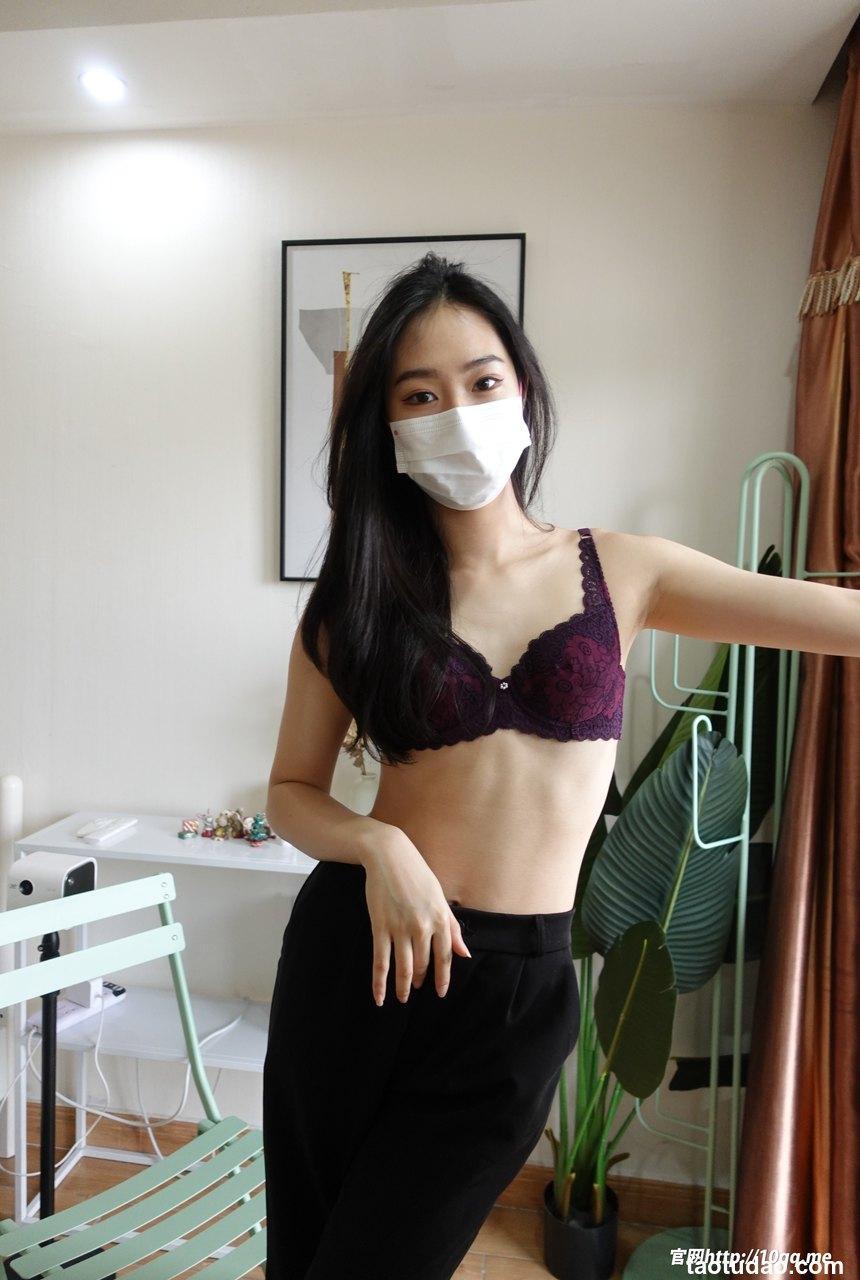 [ROSI口罩系列]2022.07.04 NO.2213[61+1P／77.4MB]