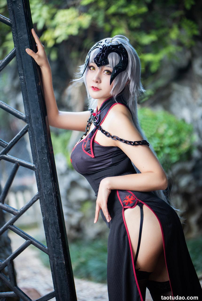 三刀刀Miido NO.021 – 黑贞德 [77P-993M]