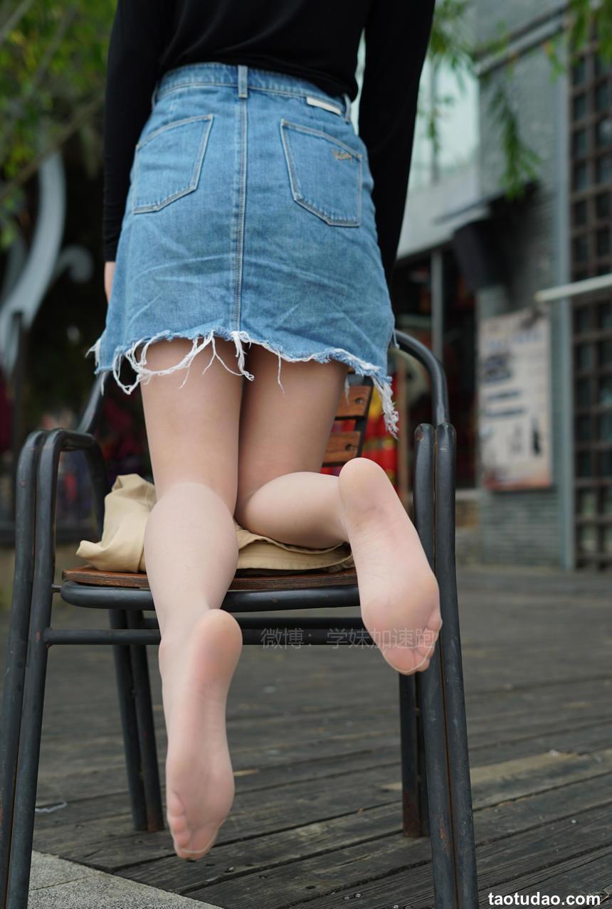 学妹加速跑 XM015《彤彤学妹1》图套+视频