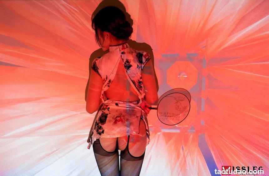 [MISSLEG蜜丝] 2018.02.15 钻石节日特刊 F002 春节篇 [51P]