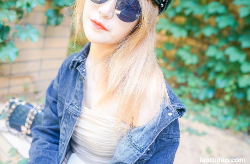 丝慕写真 婷婷 拥抱着一往情深 [68P]