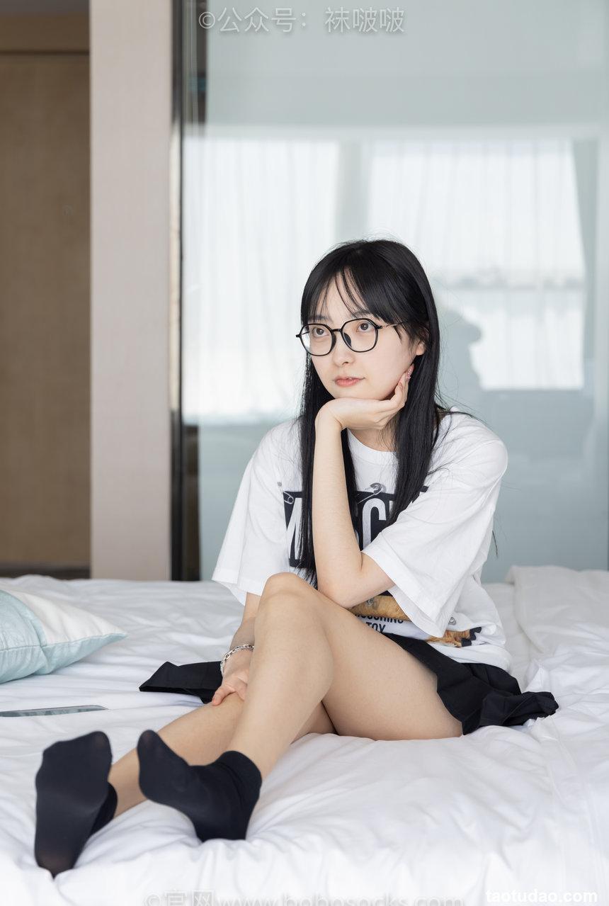 [BoBoSocks袜啵啵]NO.033 稚予-贝壳头、天鹅绒黑袜、天鹅绒白袜[154P+1V／6.06GB]