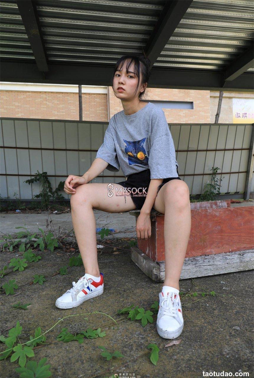 [MZSOCK]爱美足 NO.049 悦悦[122P／403MB]