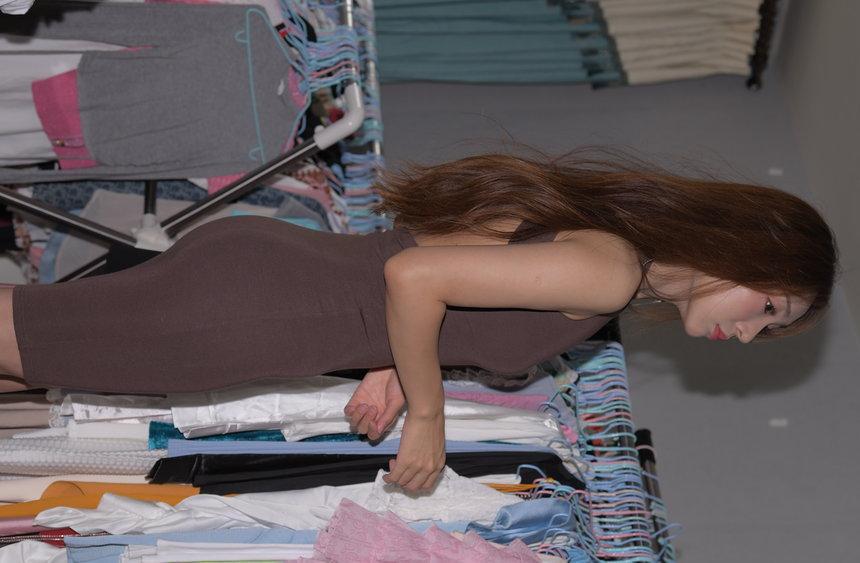 都市丽人褐色包臀裙美女 [352P-7.59G]