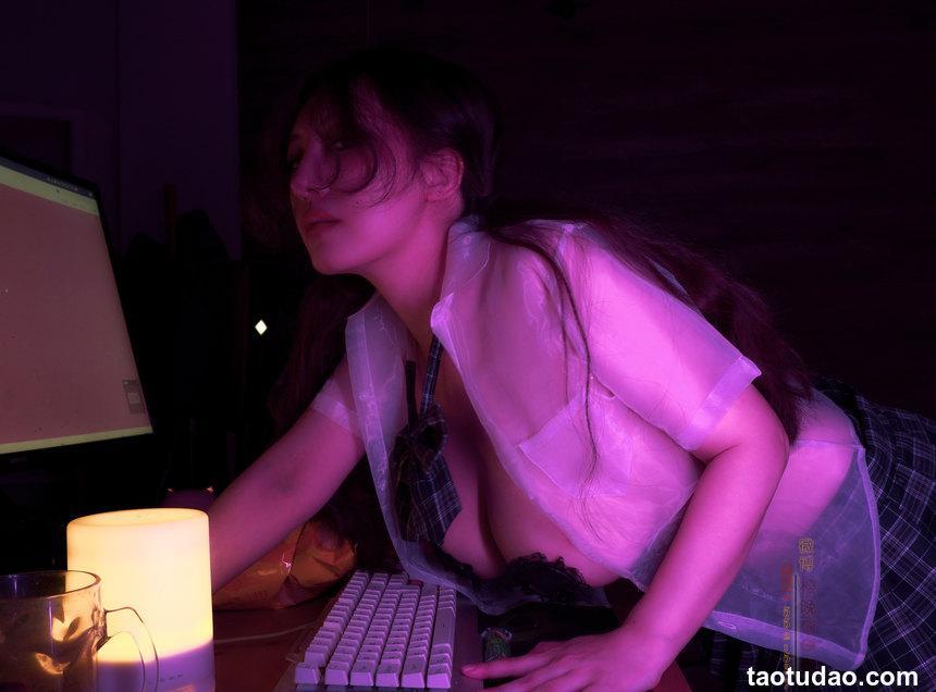 樱晚gigi - NO.48  沉迷者 [20P-182MB]