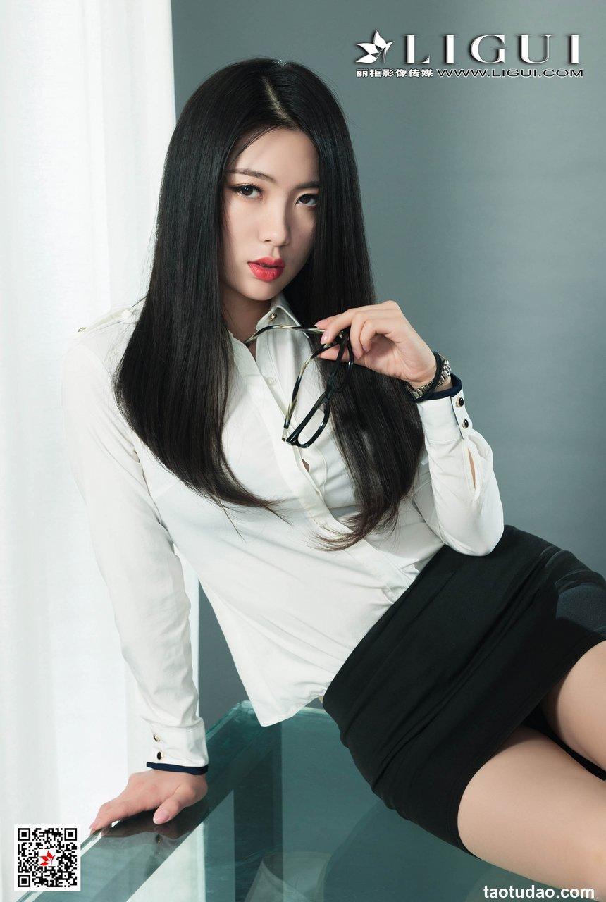 [Ligui丽柜]2019.09.16《职场新秀》-书雅 [43P]