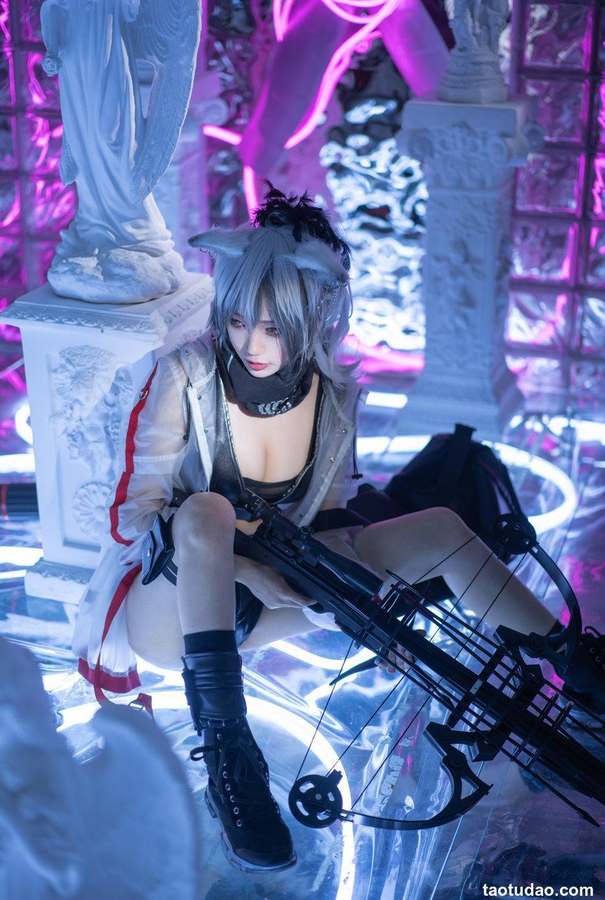 周叽是可爱兔兔 - 黑单人 思令[15P／136MB]