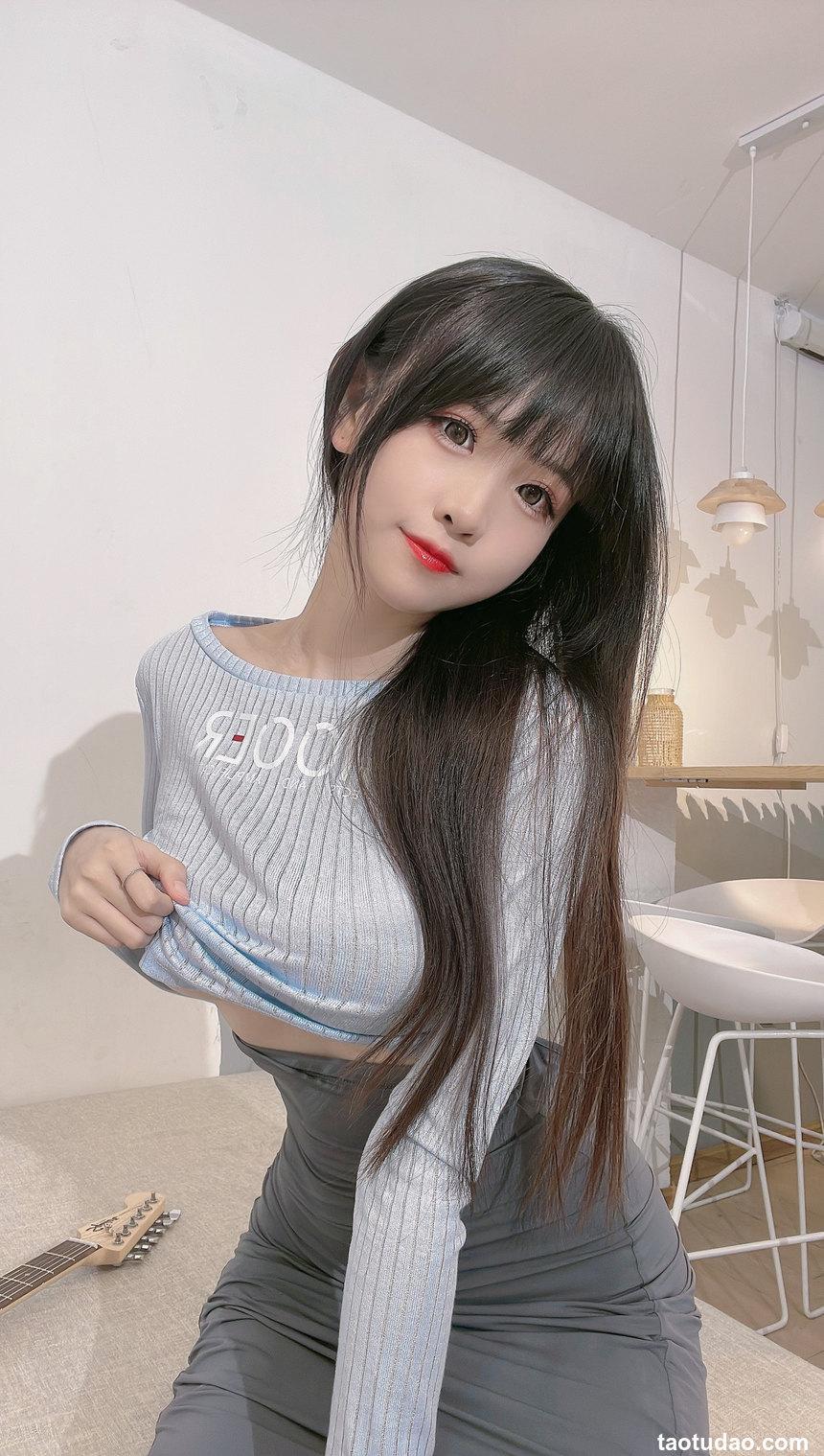 miko酱ww - NO.03 温泉 吉他妹妹 [39P-199MB]