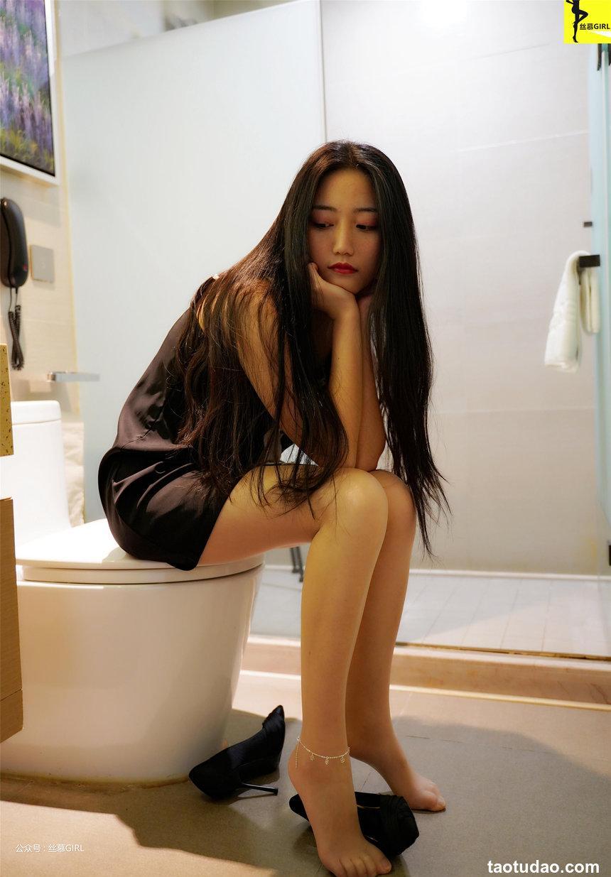 丝慕写真 双双《双双小黑裙》 [66P]