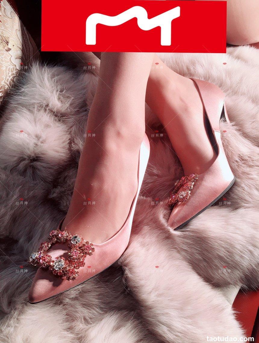 丝月神 013 肉丝香槟色方扣高跟[73P／137MB]