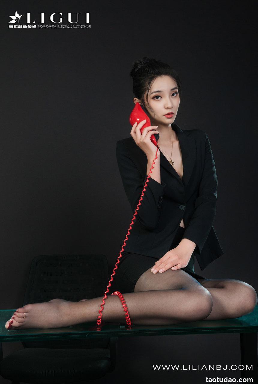 [Ligui丽柜] 2022.01.12 《寂寞的等待》伊萱 [57+1P-66M]