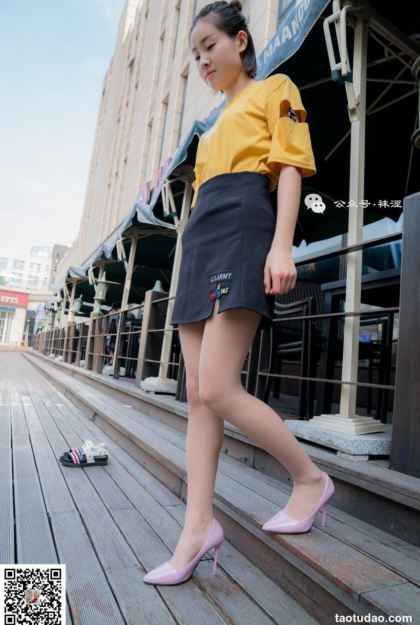 袜涩写真 VOL.008 小丽漫咖啡修订有水印 [55P／343MB]