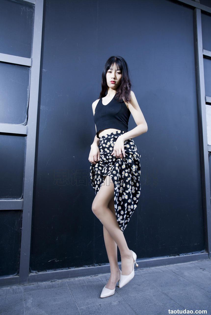 [SiHua丝话]SH131 诗诗 波西米亚性感女孩[47P／91MB]