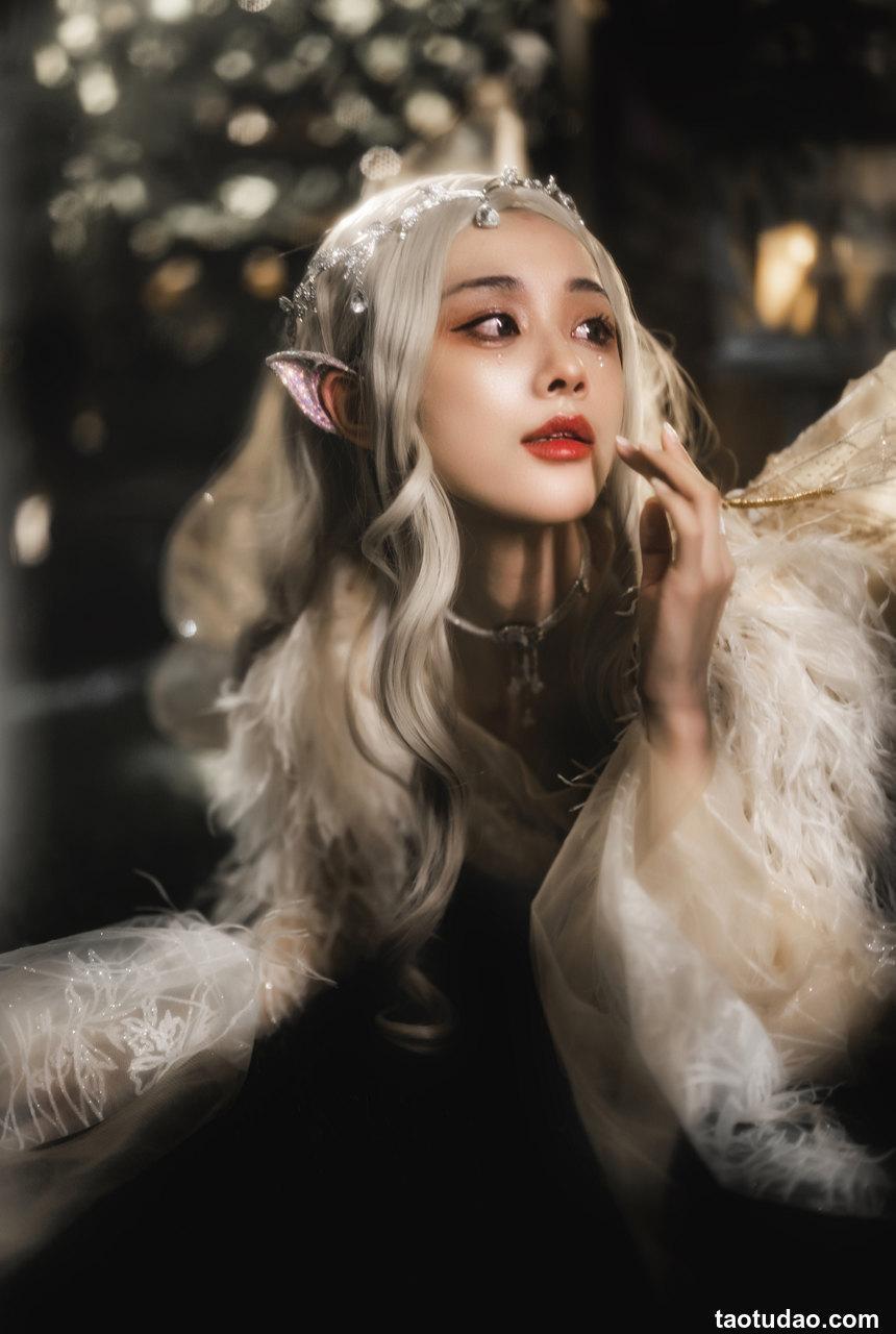 AAAyu阿玉 - NO.02 林中精灵 [33P-816MB]